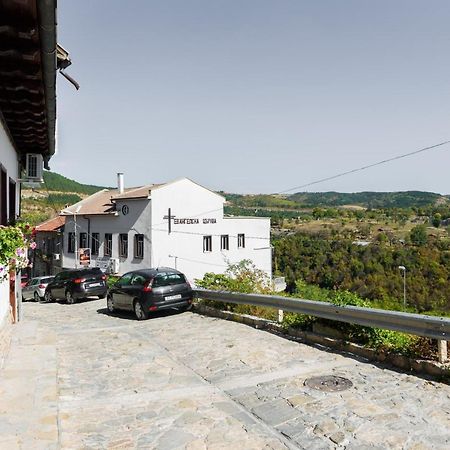 Апартамент Трапезица Veliko Tŭrnovo Exterior foto